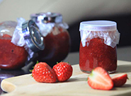 网友分享自制的新鲜草莓