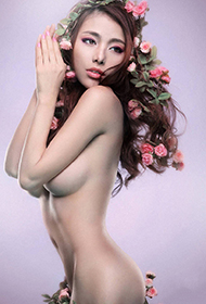 惊艳美女李沙沙大胆人体艺术图片