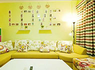 色彩丰富的两室一厅简约时尚家居设计风格