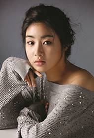 韩国人气女星姜素拉优雅迷人靓照