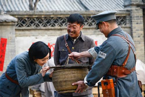 《怒放》央视热播 何翯痴情单恋林永健