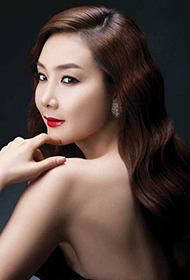 韩国女星崔智友柔情似水迷人写真