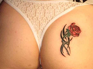 艺术玫瑰臀部纹身贴纸