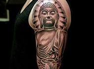 男士上手臂纹身图腾传统佛像纹身欣赏