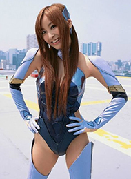 日本甜美少女COS《铁腕巴迪》太空女警写真