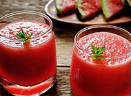 超好喝的鲜榨西瓜果汁图片