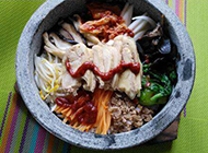 韩国石锅拌饭实拍图片
