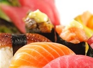 海苔寿司卷图片 美味的三文鱼寿司图片欣赏