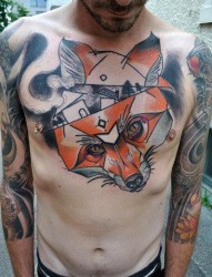男生前胸很酷经典的狐狸纹身图片