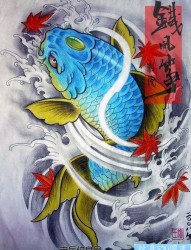 华丽的彩色鲤鱼枫叶纹身图片