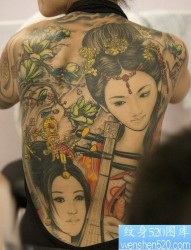 美女背部漂亮的古典美女纹身图片