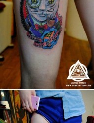 女人腿部潮流流行的猫咪纹身图片