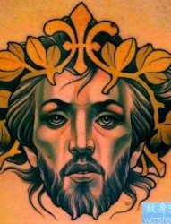 一幅彩色耶稣头像纹身图片