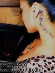 颈部流行潮流的五角星纹身图片
