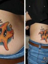 女人腰部可爱的小星星纹身图片