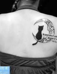 月亮小猫图腾英文纹身