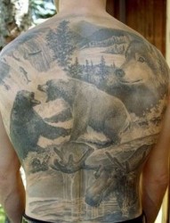 狗熊森林和狼纹身图案凸显另类的纹身风格图案