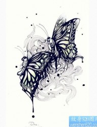 一款蝴蝶纹身手稿图案