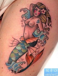 女性腿部美人鱼纹身图案