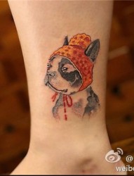一款脚踝卡通狗狗纹身图案