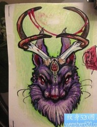 一款彩色个性羚羊纹身图案