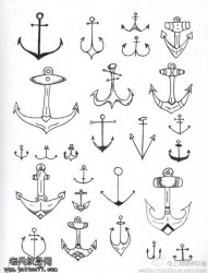 一组简单的船锚纹身图案