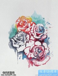 水彩风格玫瑰花纹身图案