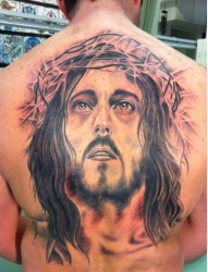 时尚经典的耶稣头像纹身
