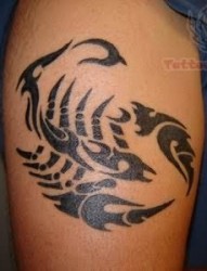 简单好看的蝎子图腾纹身