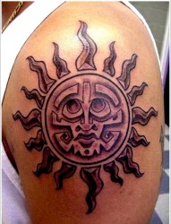 非常有个性的太阳图腾纹身