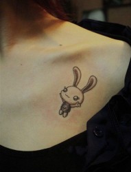 可爱的小兔子图案纹身