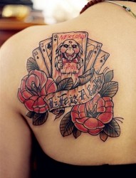 时尚有趣的扑克牌图案纹身