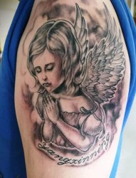 形态各异的天使纹身