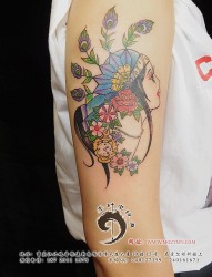 手臂上的欧美少女纹身   墨针堂纹身