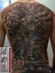 山东纹身 神话中的人物纹身 满背斗战圣佛纹身 兖州赤焰堂纹身店