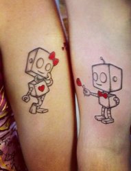 好友情侣恋人之间一致的可爱纹身图案