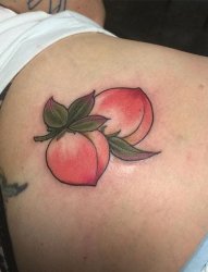 22款各式各样的桃子图案纹身