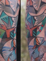 立体几何的现实主义人体艺术纹身图案来自纹身师彼得