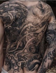 男生满背纹身线条灯塔纹身素材纹身小帆船图片