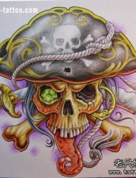 时尚很酷的一张海盗骷髅纹身图案