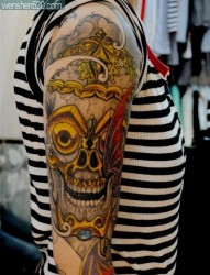纹身图案：超酷超帅超赞的美女大臂嘎巴拉纹身图案（精品）