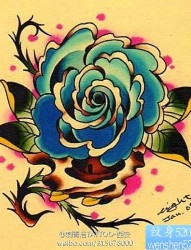 一张漂亮的欧美风格的玫瑰花纹身手稿