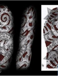 一张流行经典的欧美包臂纹身手稿