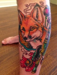 小腿部一款时尚的狐狸纹