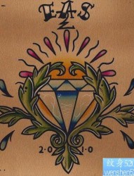 一张精美前卫的钻石纹身手稿