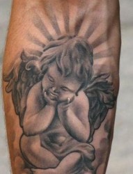 手臂可爱天使丘比特纹身