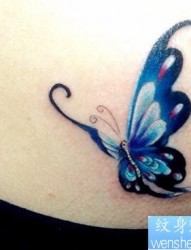 女儿比较喜欢的彩色蝴蝶纹身图片
