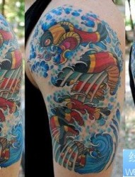 手臂流行精美的欧美彩色蛇纹身图片
