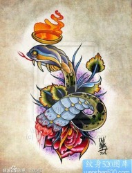 一张流行前卫的彩色蛇纹身手稿
