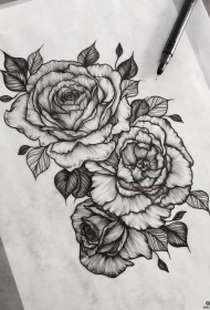 欧美school绽放的玫瑰纹身图案手稿